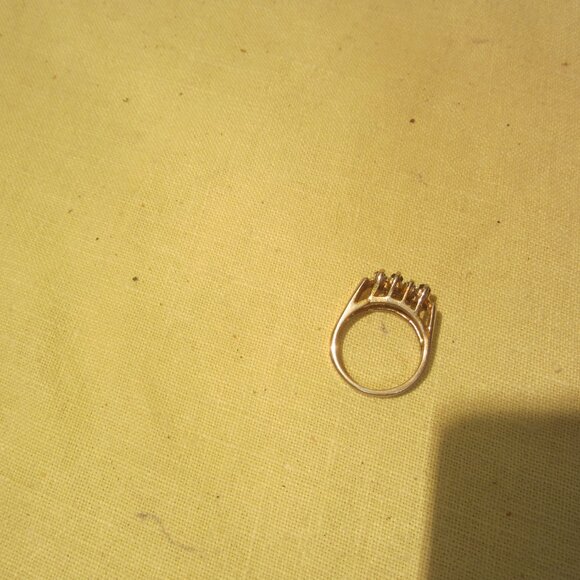 VTG 18KT GOLD ELECTROPLATED MULTISTONE RING - Picture 3 of 4